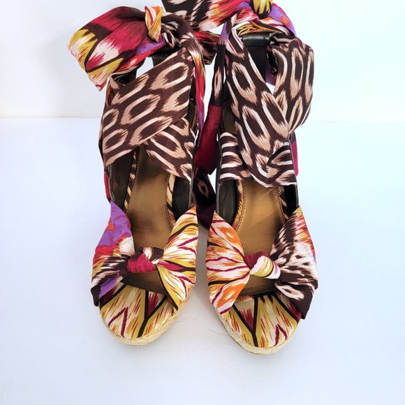 A.N.A Printed Textile Espadrille Wedges 9M EUC - Picture 2 of 10
